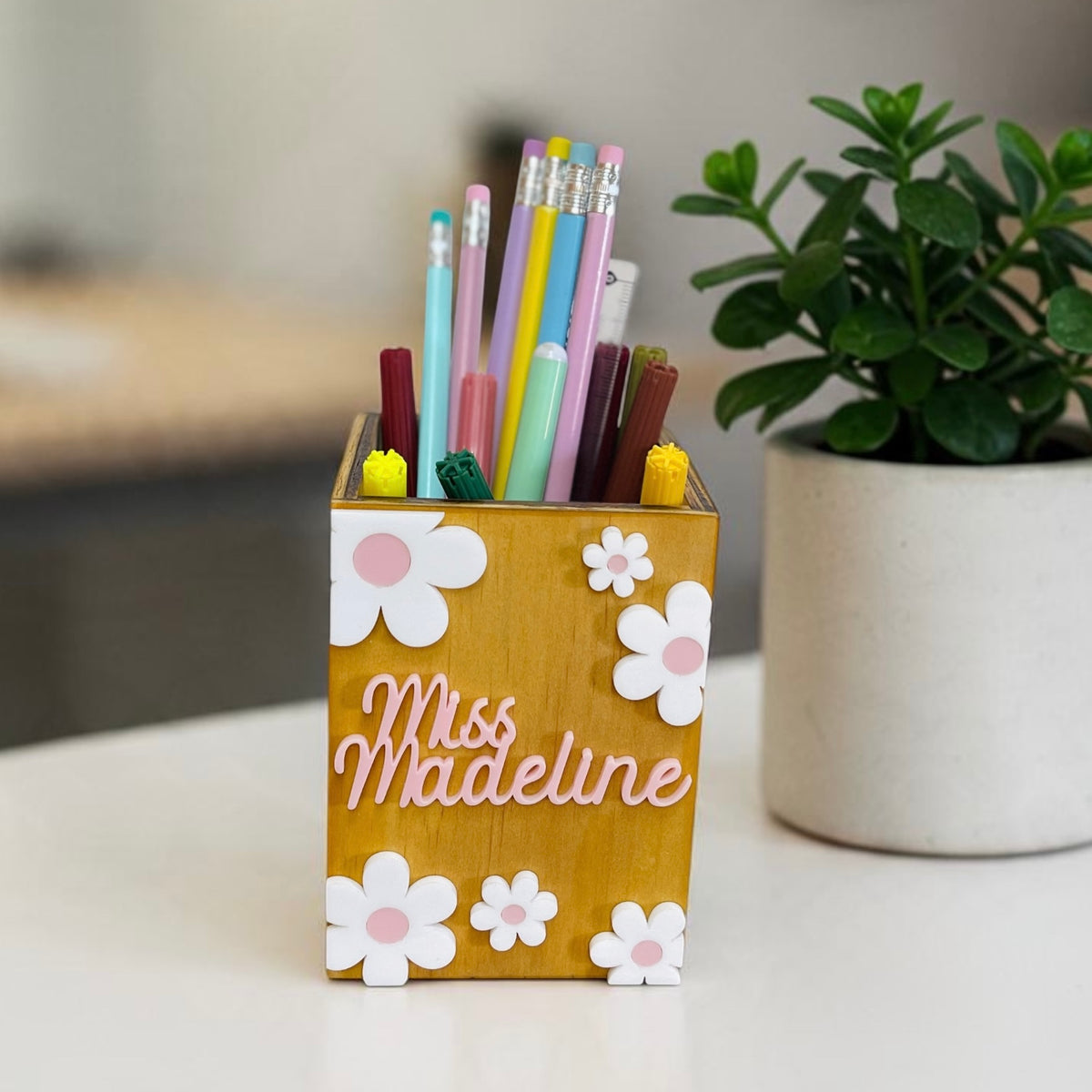 Personalised wooden pencil holder with  Flower design and educator name